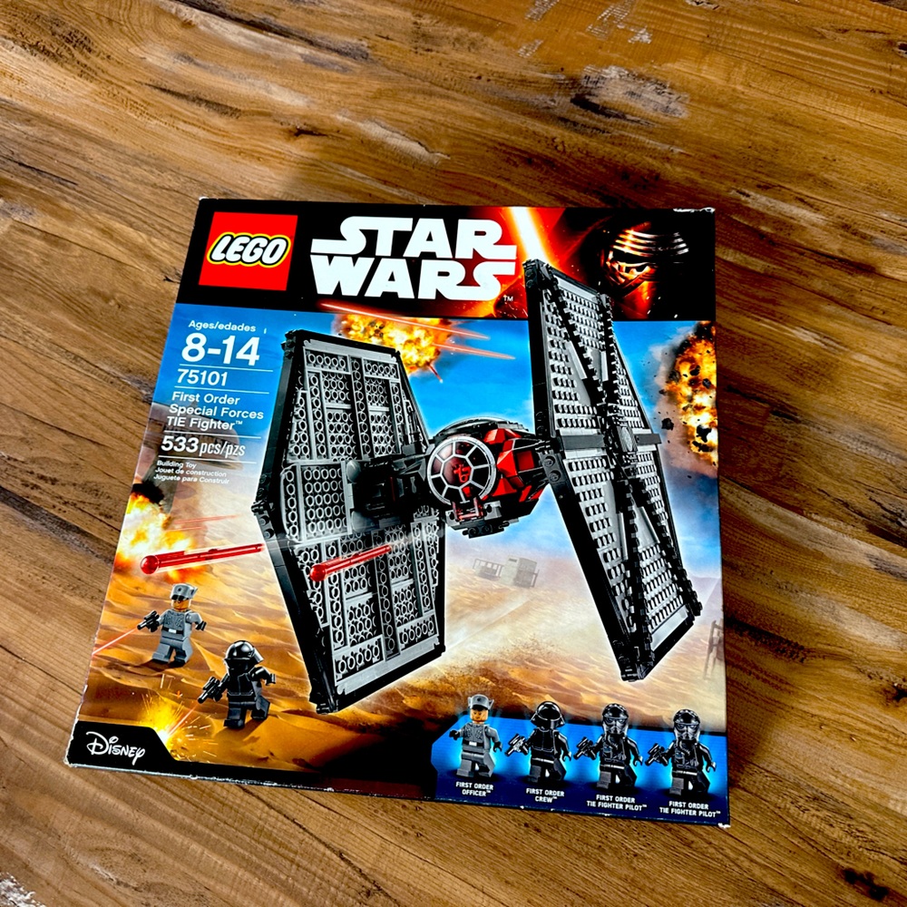 Lego Star Wars 75101